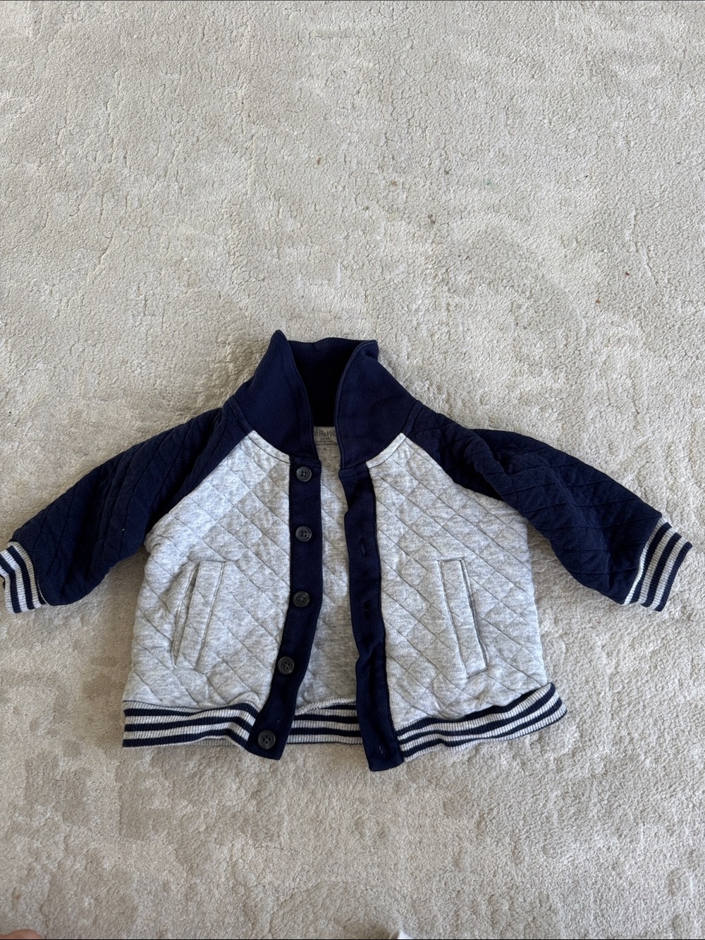 Little Me Quilted Button-Up Jacket in Light Gray and Navy